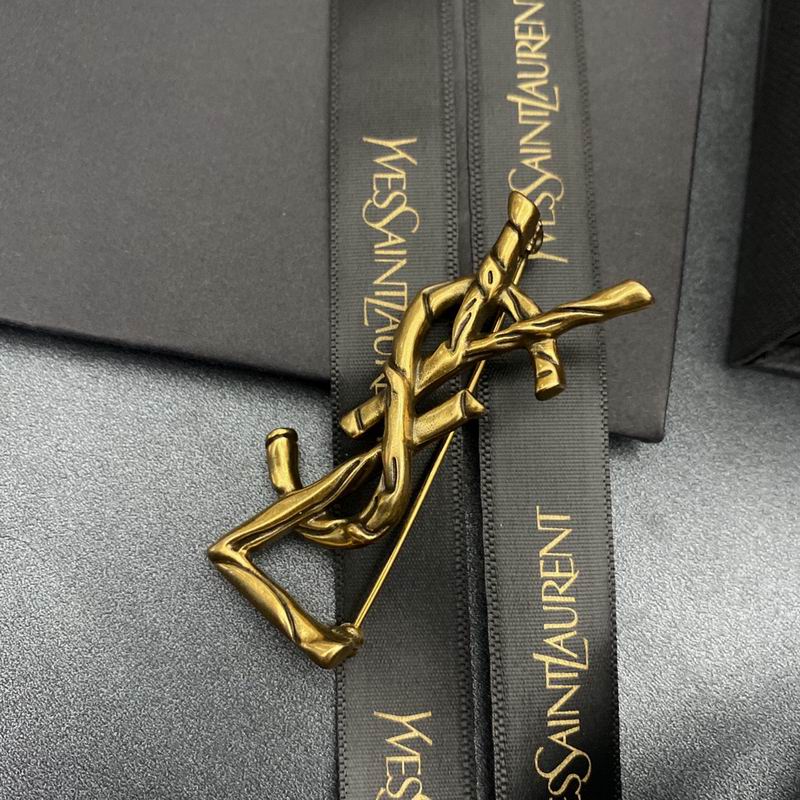 YSL Brooch 9lyr13 (1)